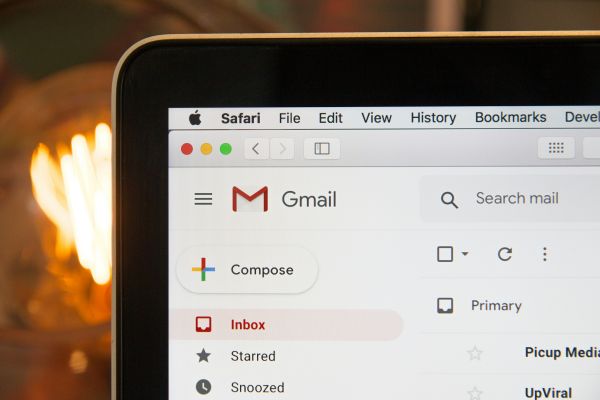 Découvrez les meilleures pratiques pour vérifier un email douteux